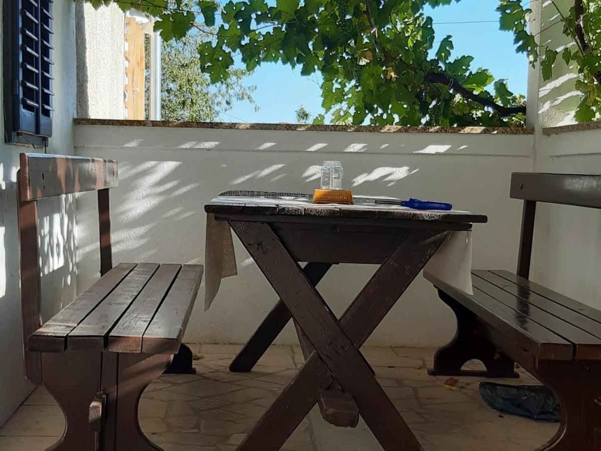 Semesterbostad Loznati Cres