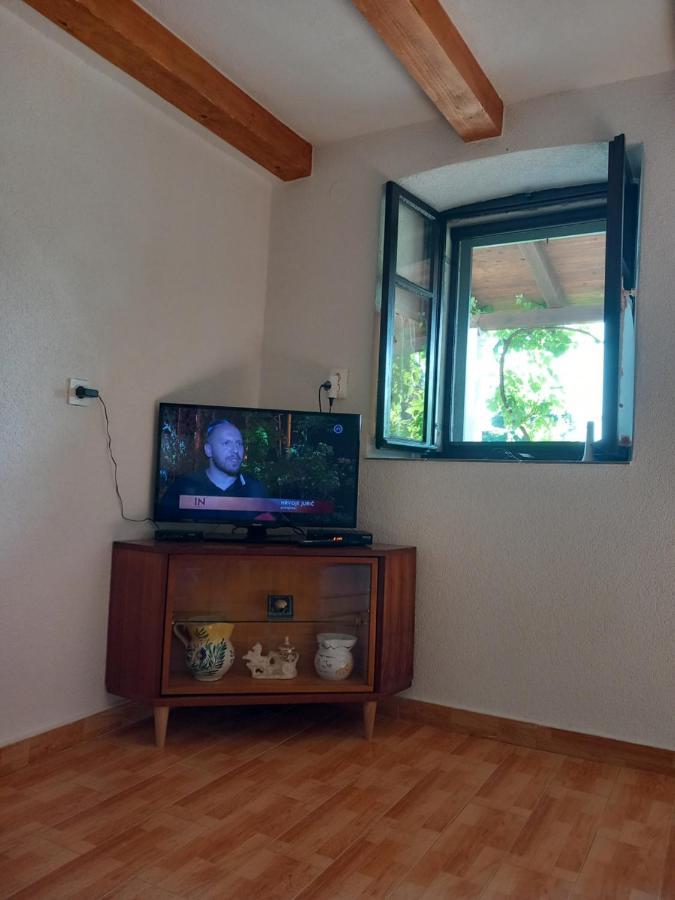 Loznati Semesterbostad Cres